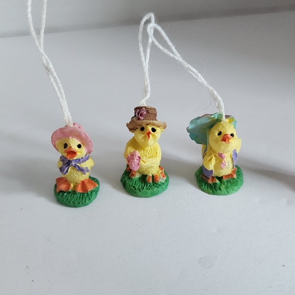 Vintage 1990s Miniature Easter Tree Ornaments Set of 13 Mini Figures - Picture 2 of 6